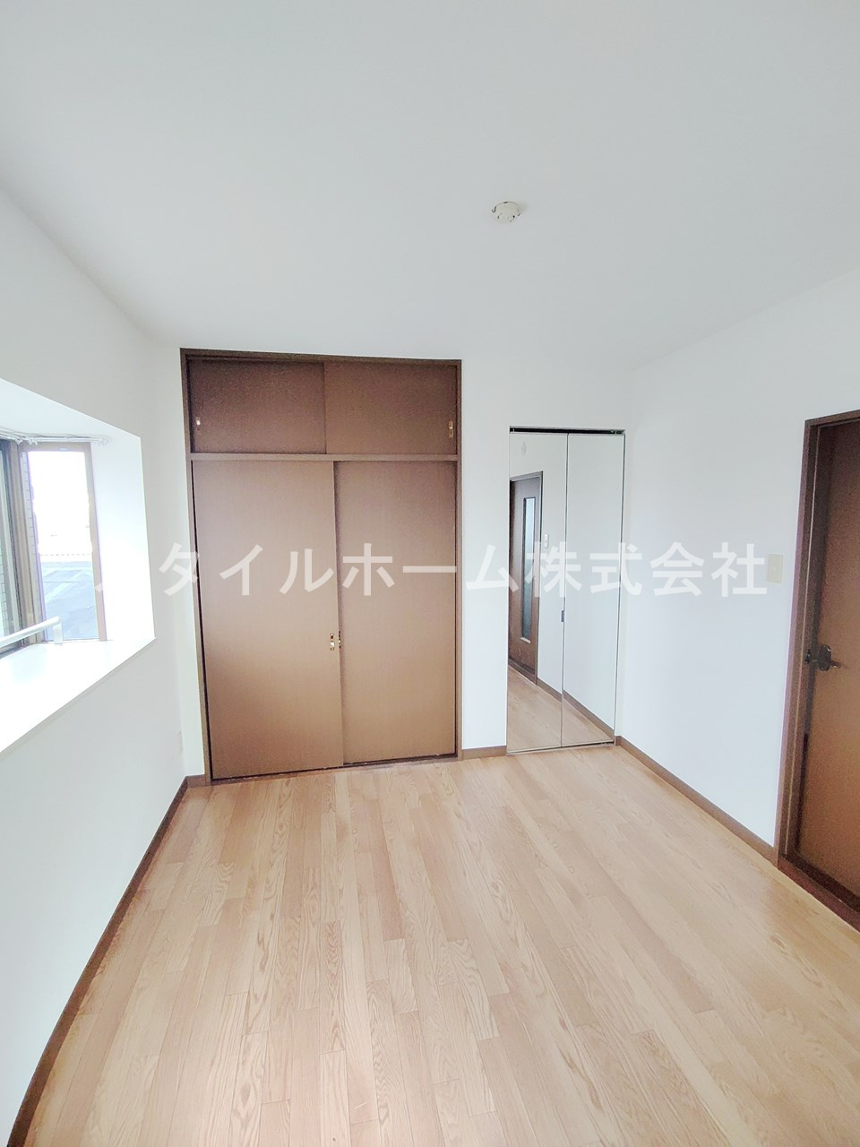 クレアつつじが丘の洋室|明るい洋室です