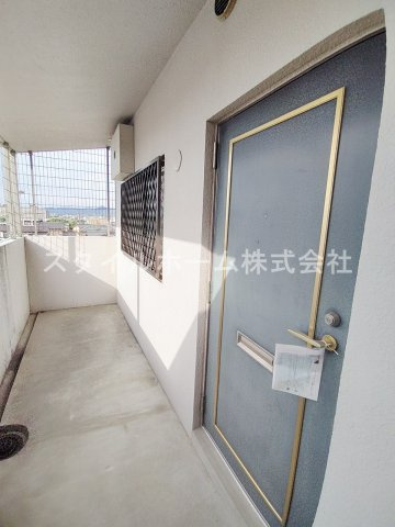 クレアつつじが丘のロビー|毎日通るロビーはこのようになっています