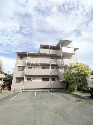 クレアつつじが丘の駐車場|駐車場です