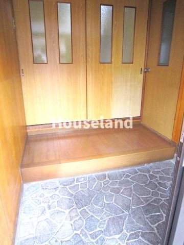 有本戸建の玄関