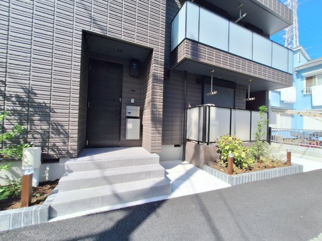 （仮称）久喜市久喜東メゾンのエントランス