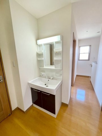 【独立洗面台】 | 桐生市新宿三丁目　中古住宅