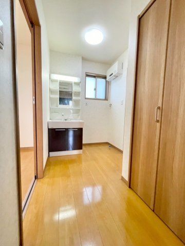 【独立洗面台】 | 桐生市新宿三丁目　中古住宅