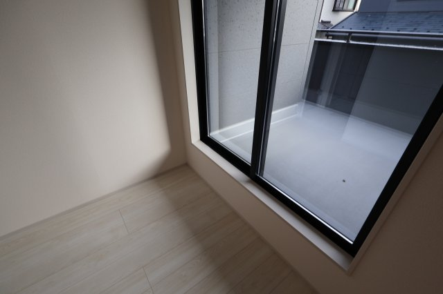 《仲介手数料無料》蓮田市椿山４丁目17-9(全1戸)新築一戸建てリーブルガーデンのバルコニー|撮影日 2025年9月18日 15:40 晴れ