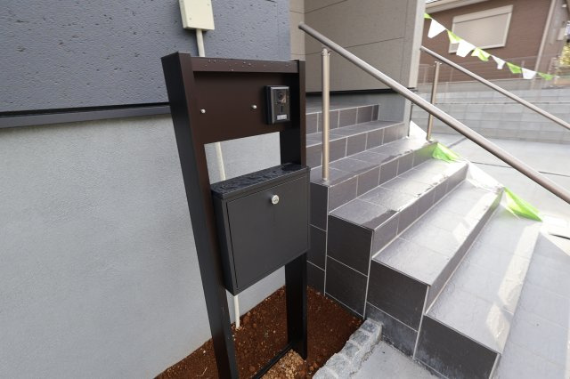 【セキュリティ】 | 《仲介手数料無料》蓮田市椿山４丁目17-9(全1戸)新築一戸建てリーブルガーデン | 撮影日 2025年9月18日 15:40 晴れ