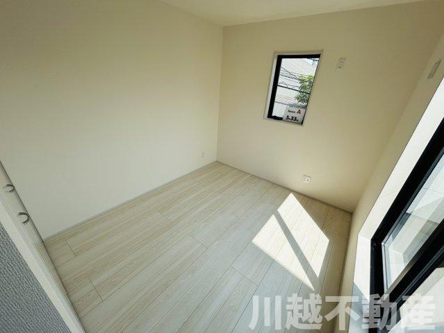 ３路線利用できるアクセスを選べるポジションの洋室|当日の内見も可能です。