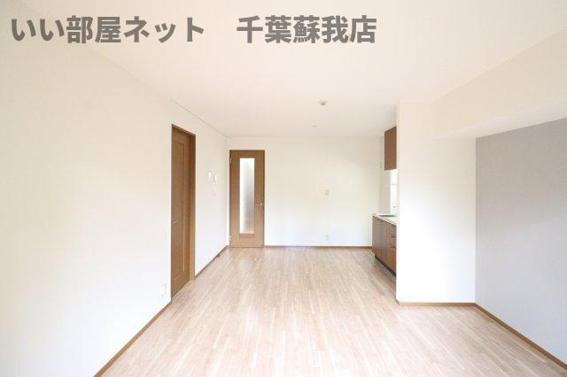 フォンティーヌ国分寺台の居間・リビング|おしゃれな居間です
