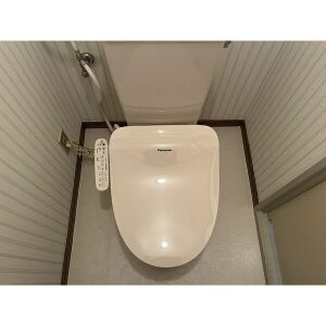 Surplus　Oneホープスのトイレ