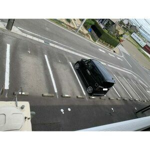 Surplus　Oneホープスの駐車場