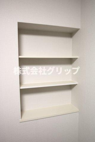 クレヴィスタ阪東橋の収納