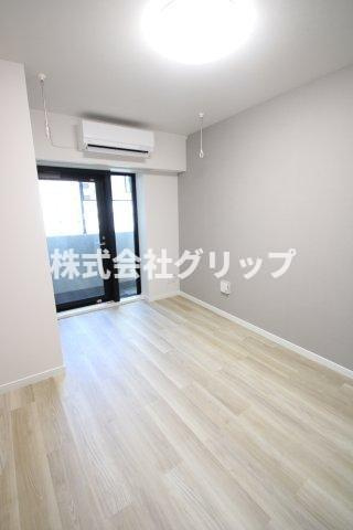 クレヴィスタ阪東橋の洋室