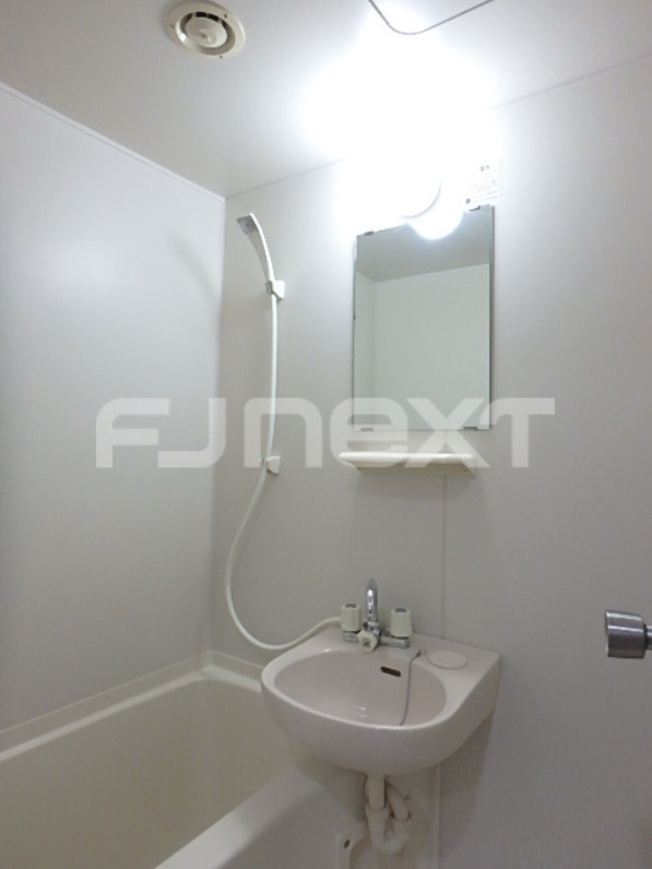 豊島区雑司が谷２丁目の賃貸マンションの浴室