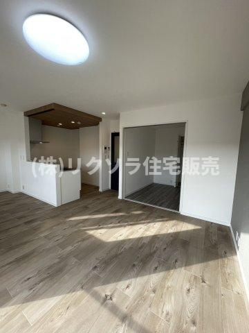レックスシティ枚方の居間・リビング|■物件内覧・資金計画相談・住宅ローン相談、リフォーム相談、お問合せ受付中■
※当日・翌日のご内覧、ご相談はお電話でのお問合せがスムーズです！