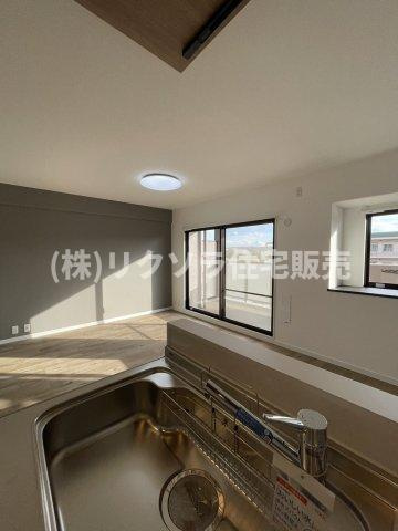 レックスシティ枚方のキッチン|■物件内覧・資金計画相談・住宅ローン相談、リフォーム相談、お問合せ受付中■
※当日・翌日のご内覧、ご相談はお電話でのお問合せがスムーズです！