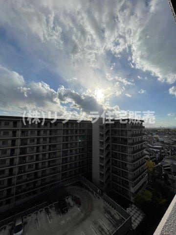 レックスシティ枚方の展望|■物件内覧・資金計画相談・住宅ローン相談、リフォーム相談、お問合せ受付中■
※当日・翌日のご内覧、ご相談はお電話でのお問合せがスムーズです！