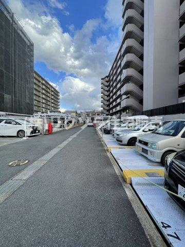 レックスシティ枚方の駐車場|■物件内覧・資金計画相談・住宅ローン相談、リフォーム相談、お問合せ受付中■
※当日・翌日のご内覧、ご相談はお電話でのお問合せがスムーズです！