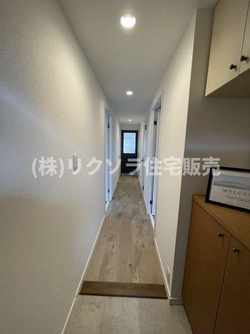レックスシティ枚方の内装|玄関内部
■物件内覧・資金計画相談・住宅ローン相談、リフォーム相談、お問合せ受付中■
※当日・翌日のご内覧、ご相談はお電話でのお問合せがスムーズです！