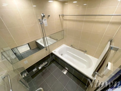 【浴室】 | プラウドタワー名古屋栄 | 日々の暮らしに欠かせないお風呂です