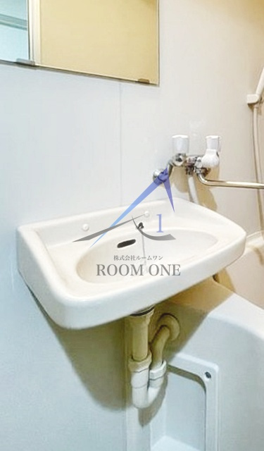 インベスト川崎の洗面所|洗面台です。