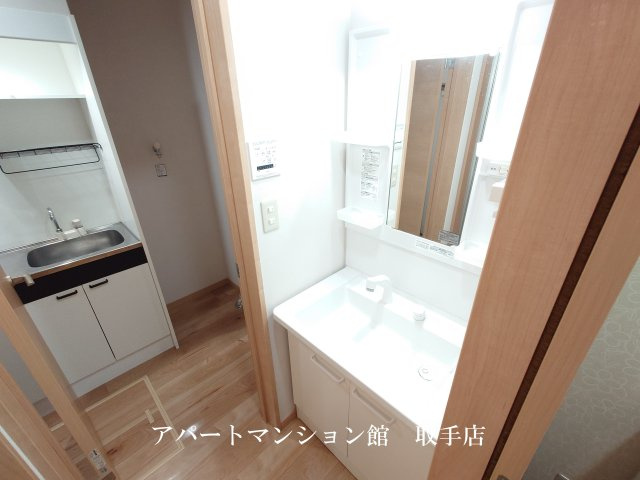 ユーフラット天王台の独立洗面台