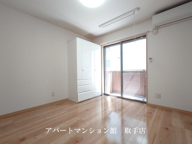 ユーフラット天王台の居間・リビング