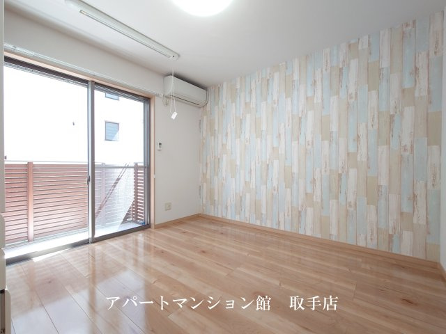 ユーフラット天王台の居間・リビング