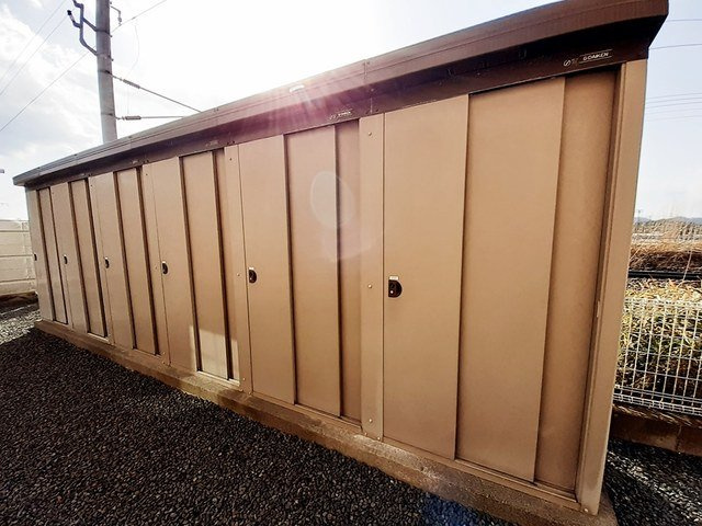 アパルトマン・エムのその他