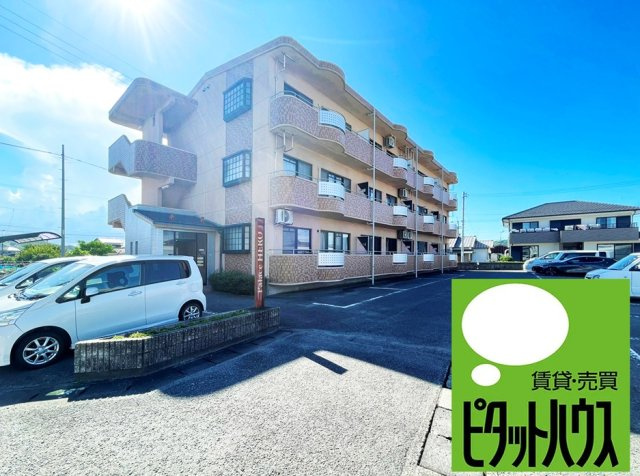 パレスヒーローの外観