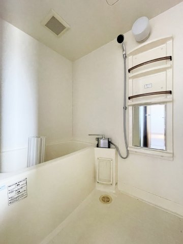 パレスヒーローの浴室