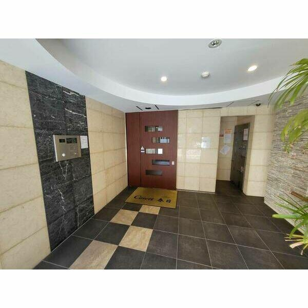 コレット春日のロビー| 