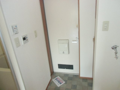 【玄関】 | アビタシオン奈佐原A棟