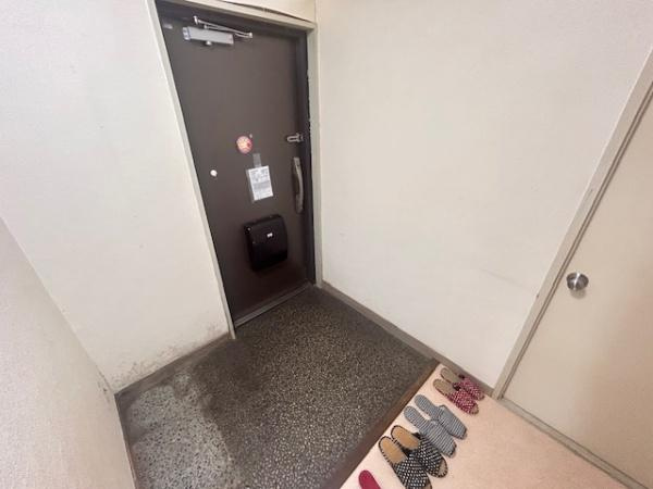 【玄関】 | オリーブハイツ枚方長尾　3号棟 | 玄関