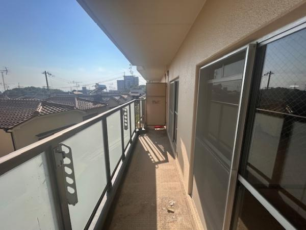 【バルコニー】 | オリーブハイツ枚方長尾　3号棟