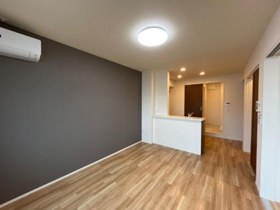 【居間・リビング】 | フォレストヴィラⅢ | リビング