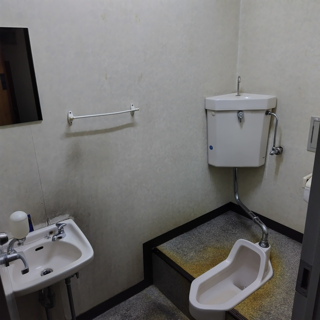 忠節ビルのトイレ|3階北トイレ