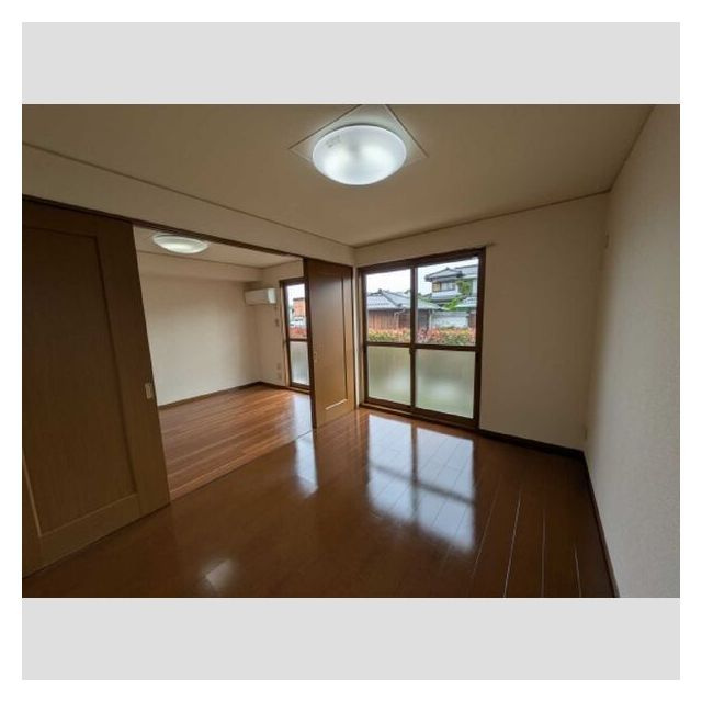 メルベーユ翔の居間・リビング|ＤＫ