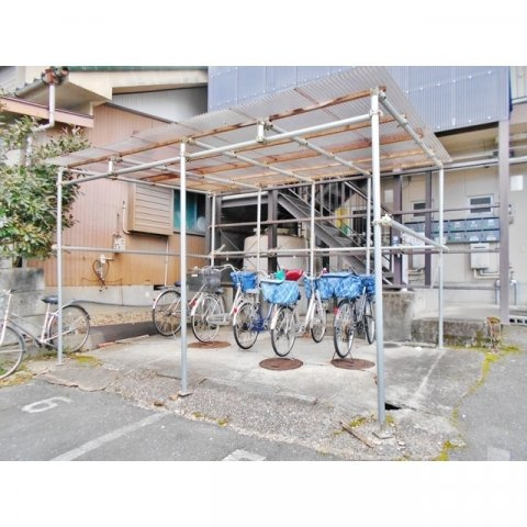 花月ビルのその他|駐輪場