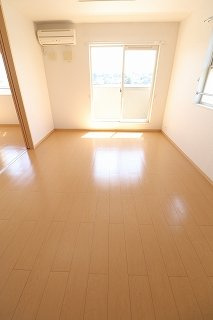 リバーサイド西浜Ａの居間・リビング