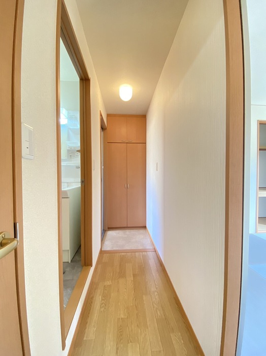 ドミールの玄関