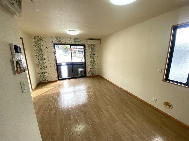 ドミールの居間・リビング