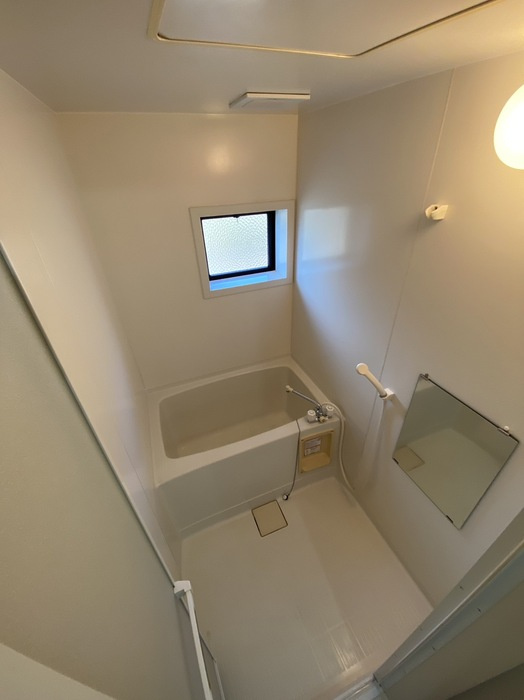 ドミールの浴室