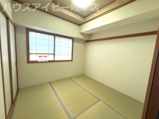 【和室】 | ダイアパレス岐阜長良10階部分！岐阜城・長良川が一望出来ます♪夏には長良川花火大会も見えます | ダイアパレス岐阜長良10階部分！岐阜城・長良川が一望出来ます♪夏には長良川花火大会もお部屋から見えます