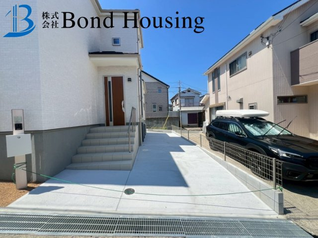 三方角地・小中学校徒歩10分圏内　青山台1丁目の駐車場