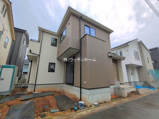 越谷市下間久里　新築一戸建て　2号棟の外観