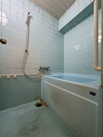 モアライフ湊川の浴室|コンパクトで使いやすいお風呂です