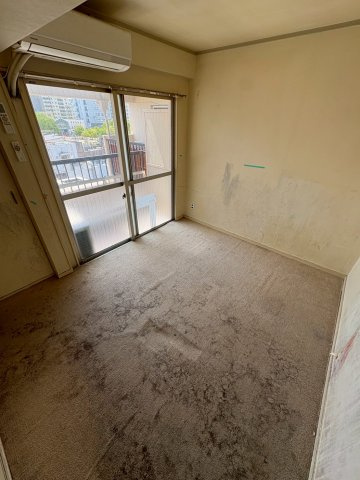 モアライフ湊川の居間・リビング|リビングです