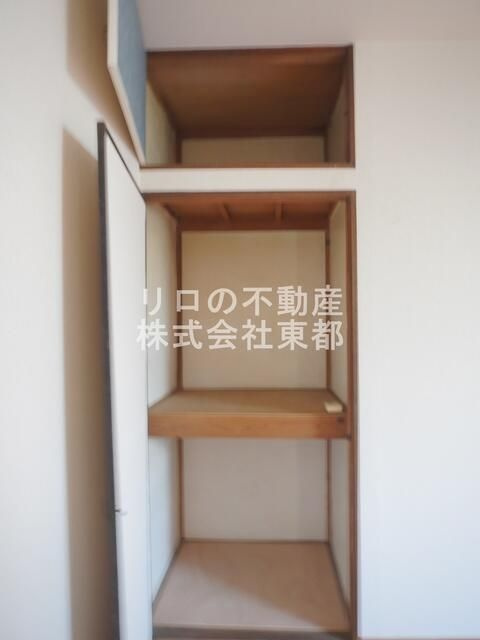 岡村アパートの収納