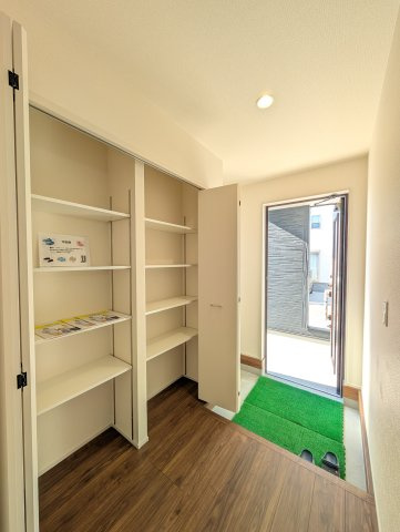 【玄関】 | リーブルガーデン.S高崎市石原町第24ー③