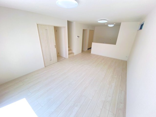 ハートフルタウン読谷村長浜　A号棟の内観：施工例|※未完成物件の為、同建築会社施工参考写真となります。