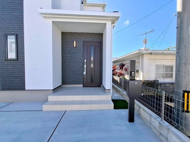 ハートフルタウン読谷村長浜　A号棟の前面道路含む現地写真|2025/7/12　現地写真